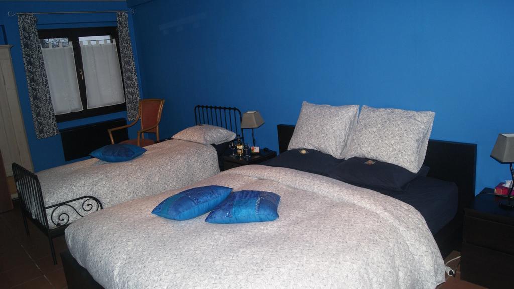 Fleurs-sauvages Bed & Breakfast *
